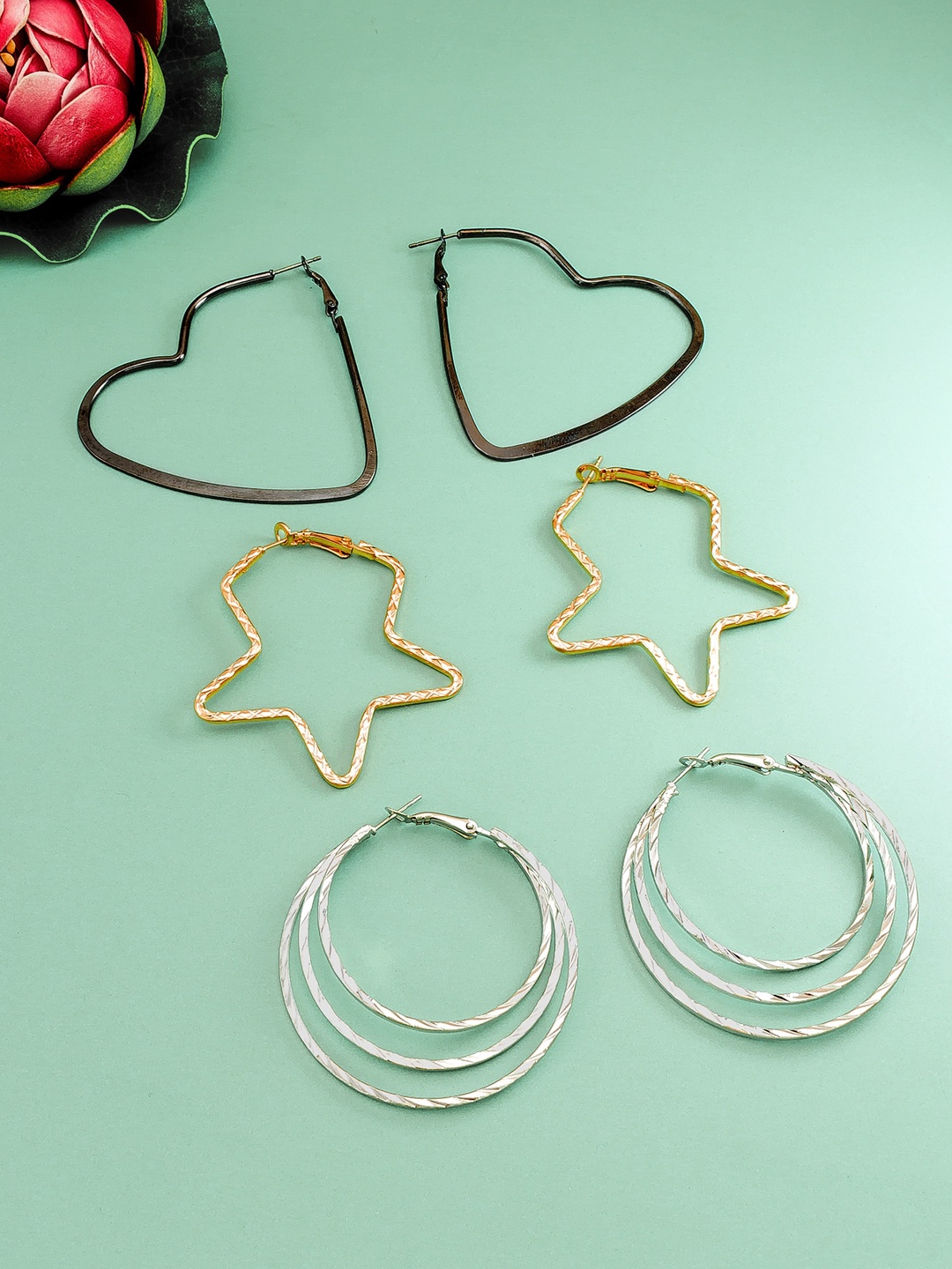 

aadita Set Of 3 Gold-Plated Geometric Hoop Earrings