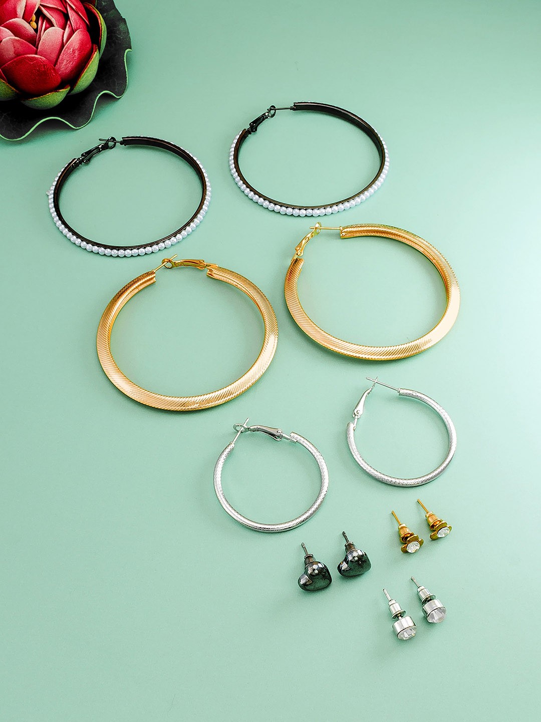 

aadita Set Of 6 Gold-Plated Geometric Hoop And Stud Earrings