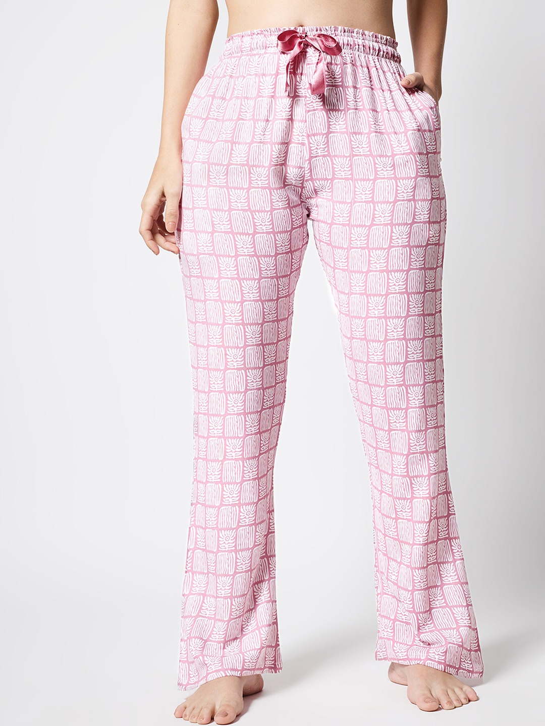 

Zeyo Women Printed Mid-Rise Straight Lounge Pants, Pink