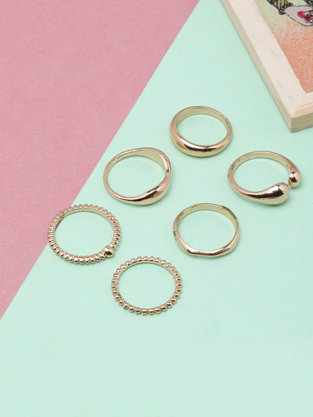 

DressBerry Set Of 6 Gold-Plated Finger Rings