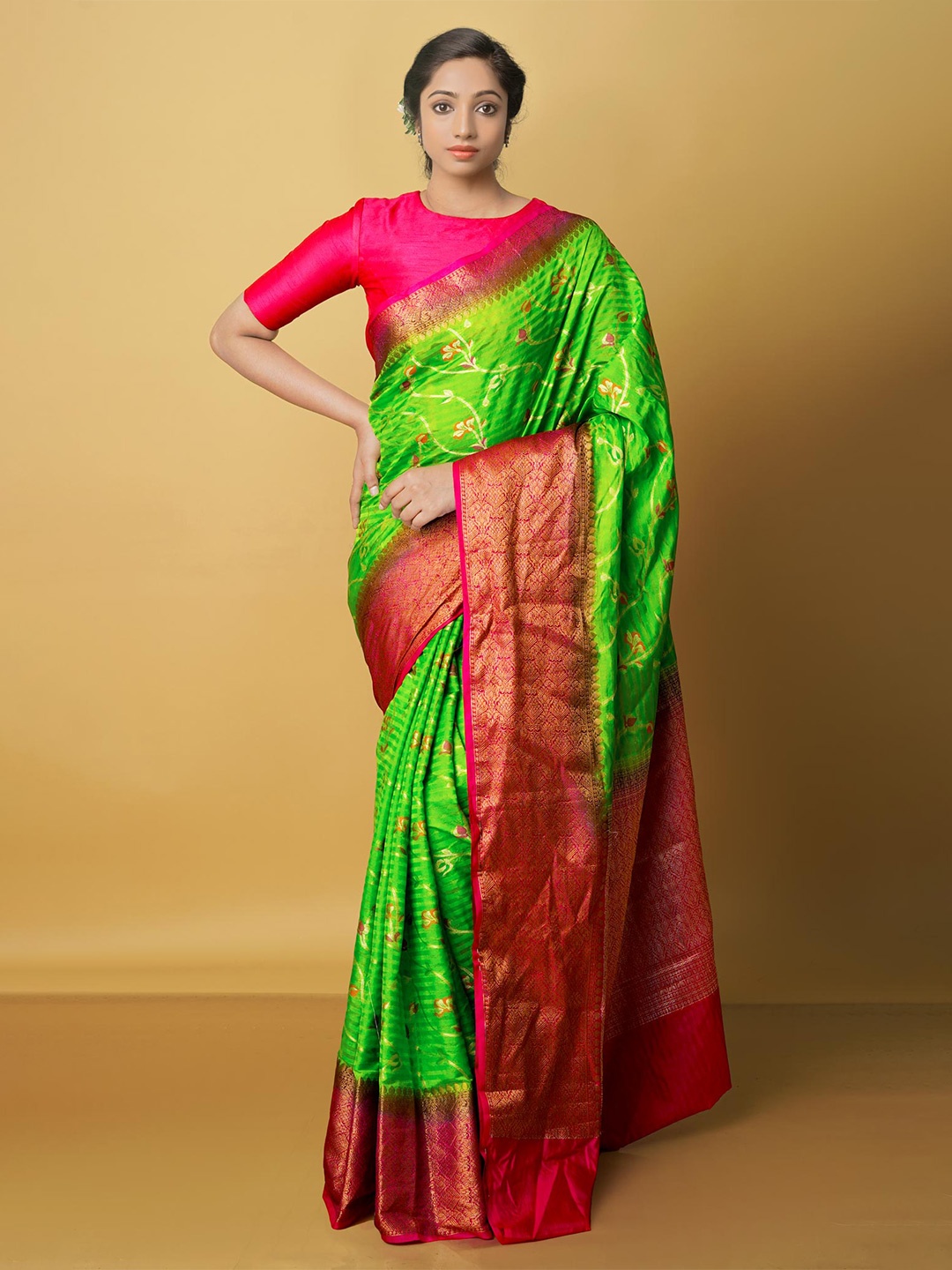 

Unnati Silks Floral Printed Zari Banarasi Saree, Green