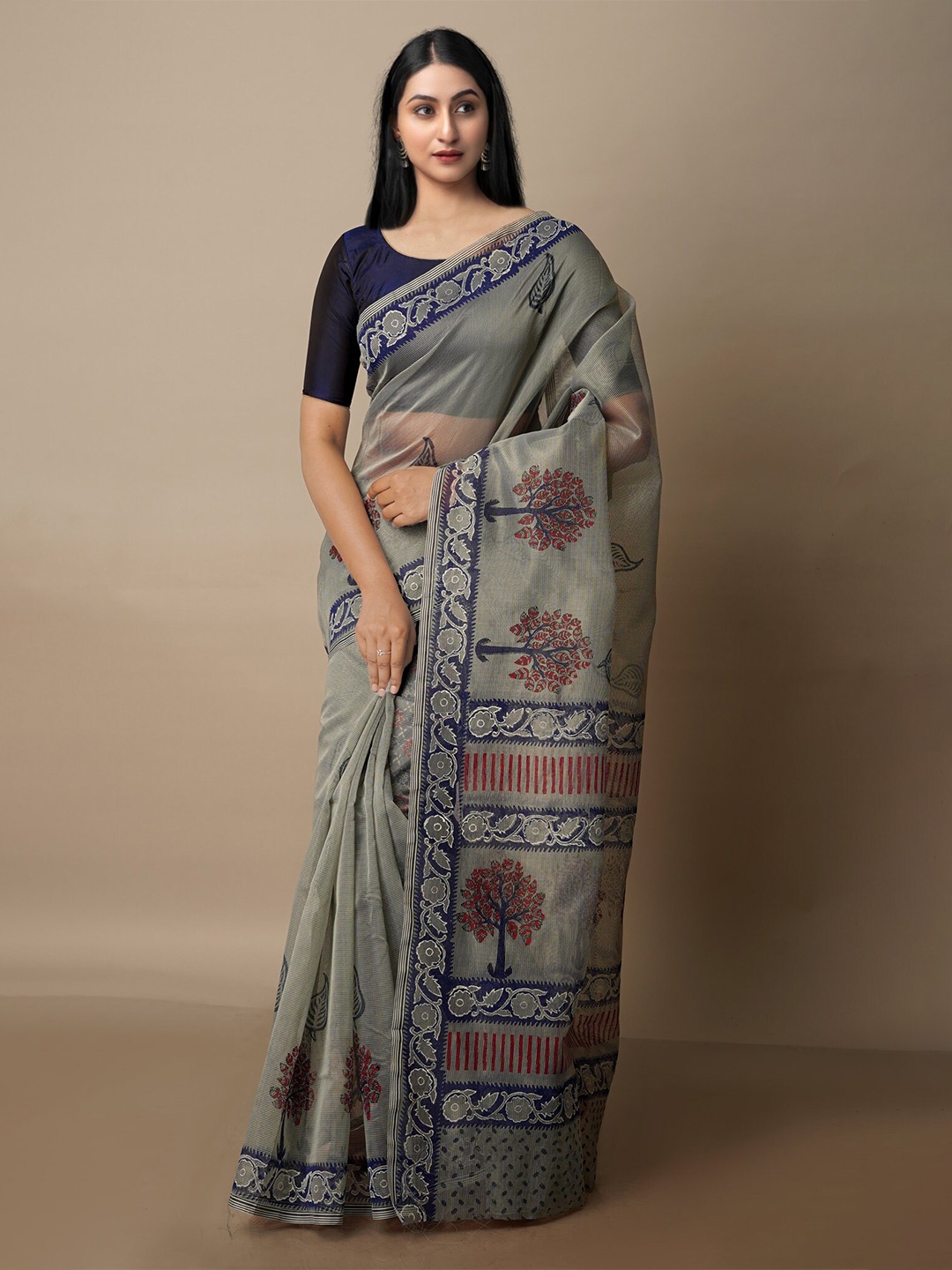 

Unnati Silks Floral Motifs Printed Banarasi Saree, Grey