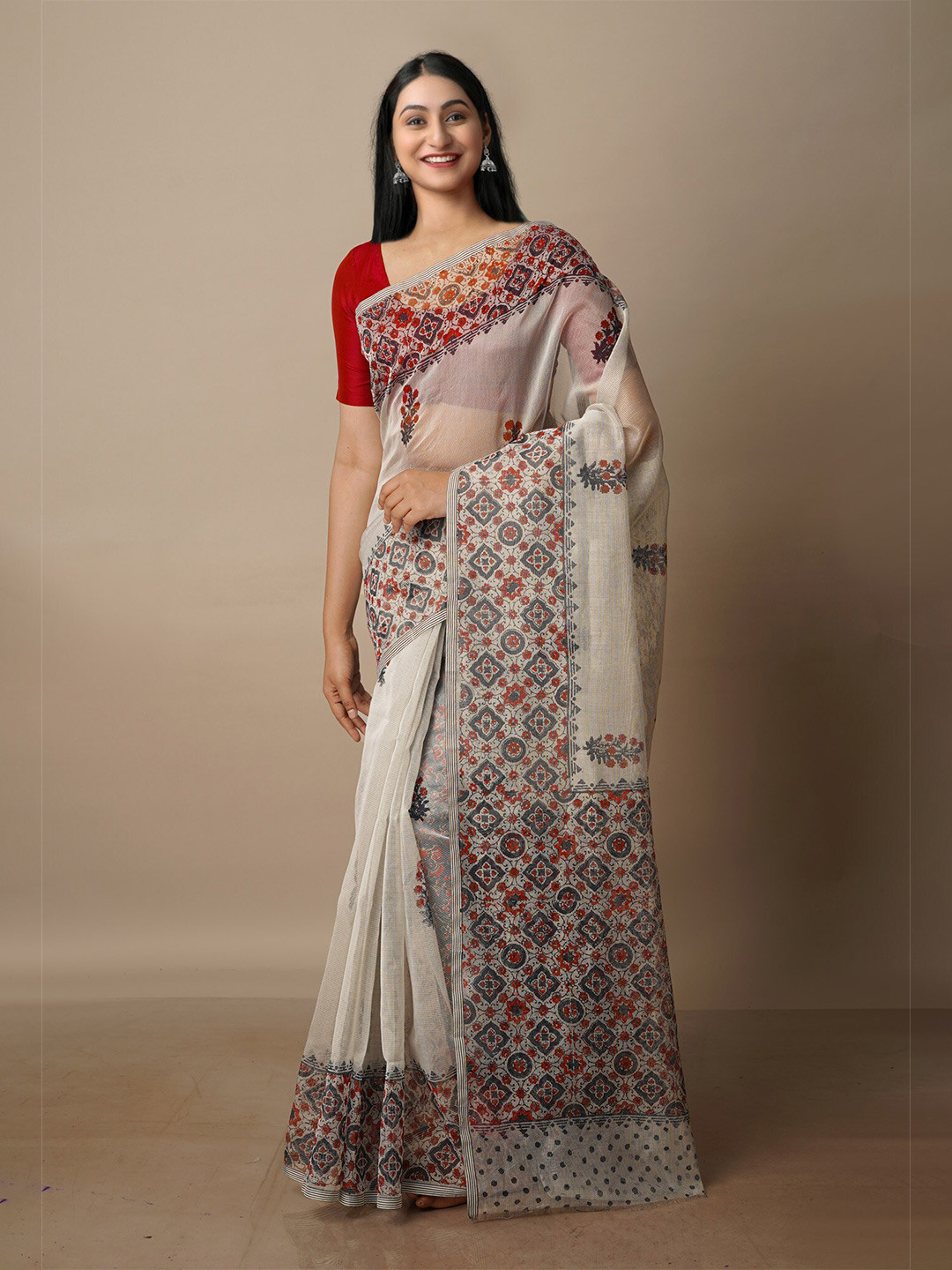 

Unnati Silks Floral Block Printed Silk Cotton Banarasi Saree, Beige