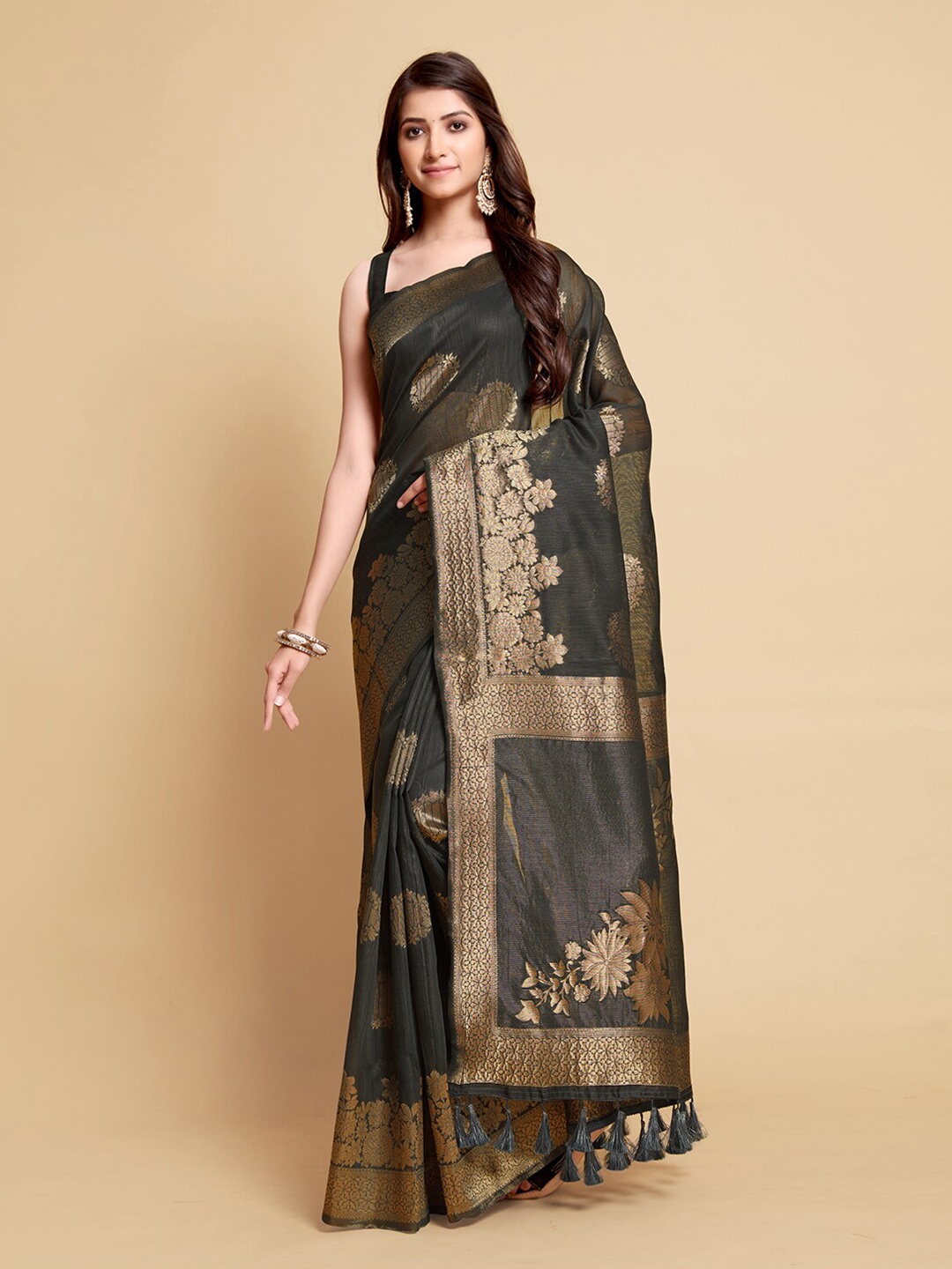 

Pisara Ethnic Motifs Zari Kanjeevaram Saree, Grey