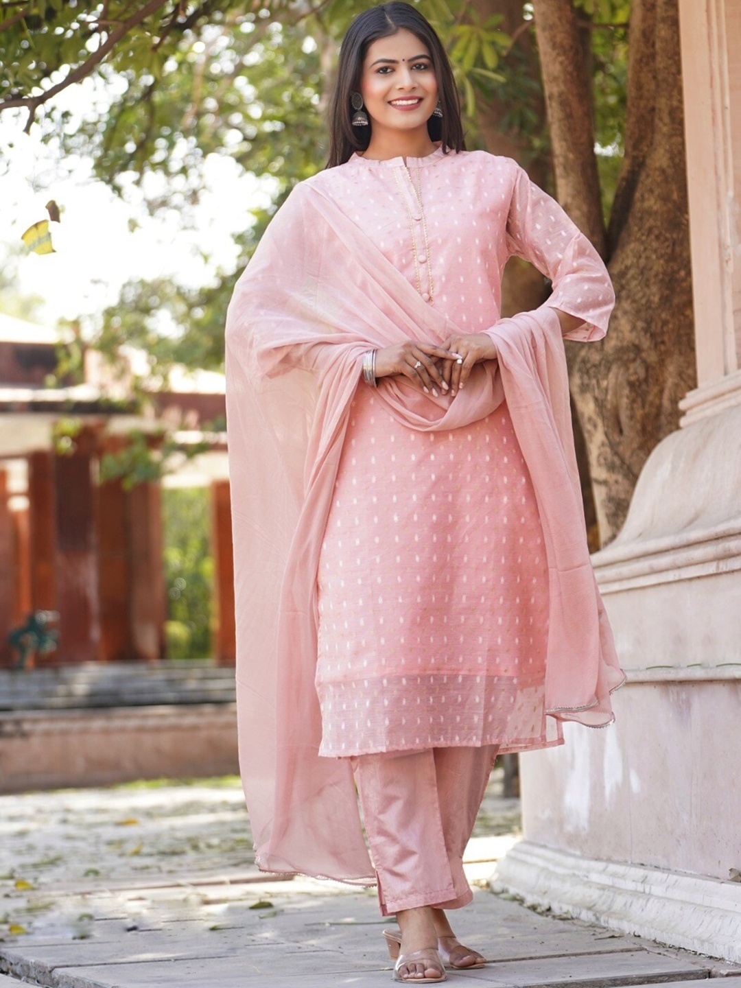 

Kesarya Printed Chanderi Silk Kurta with Trousers & Dupatta, Pink