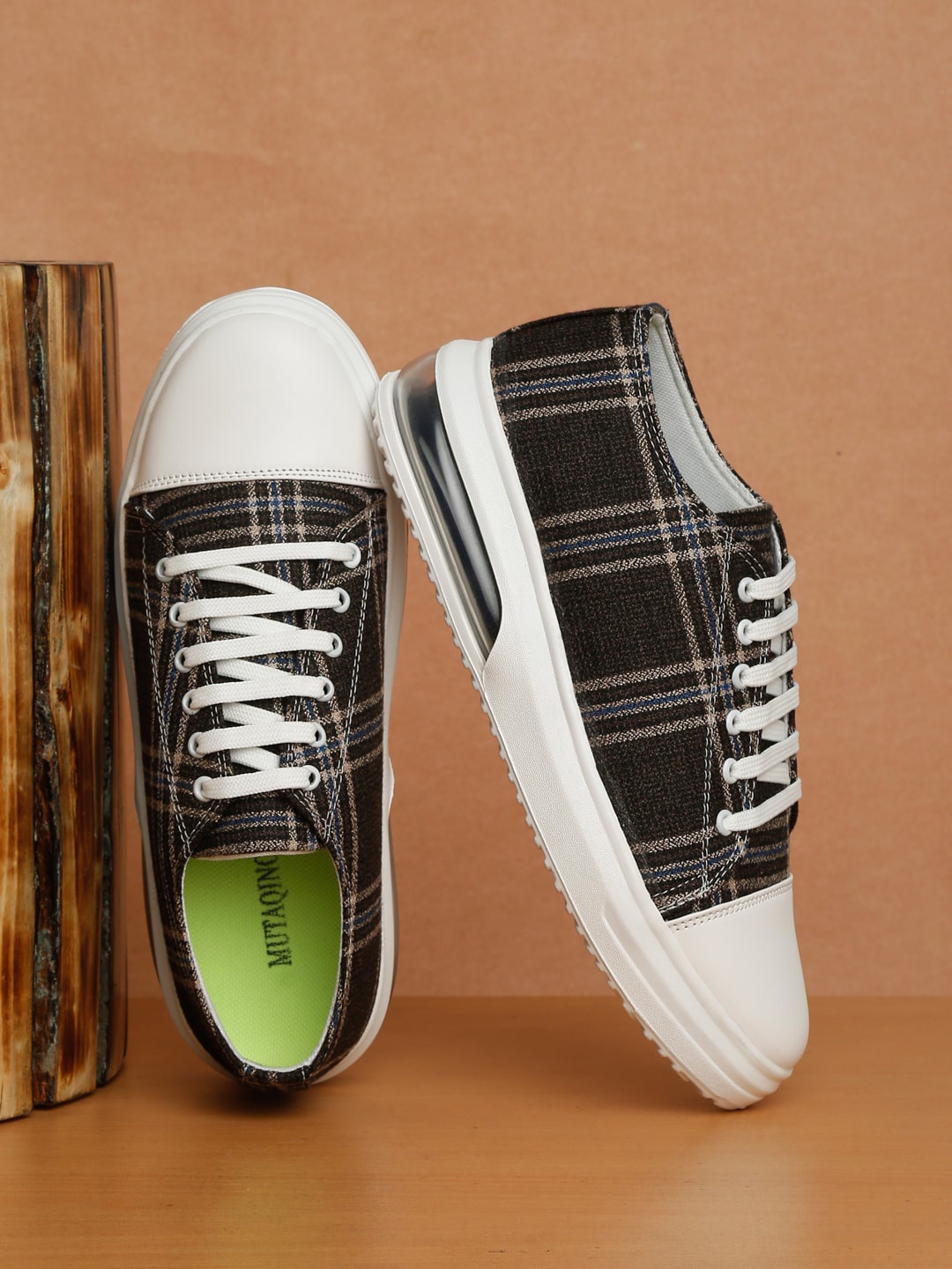 

MUTAQINOTI Men Checkered Sneakers, Brown