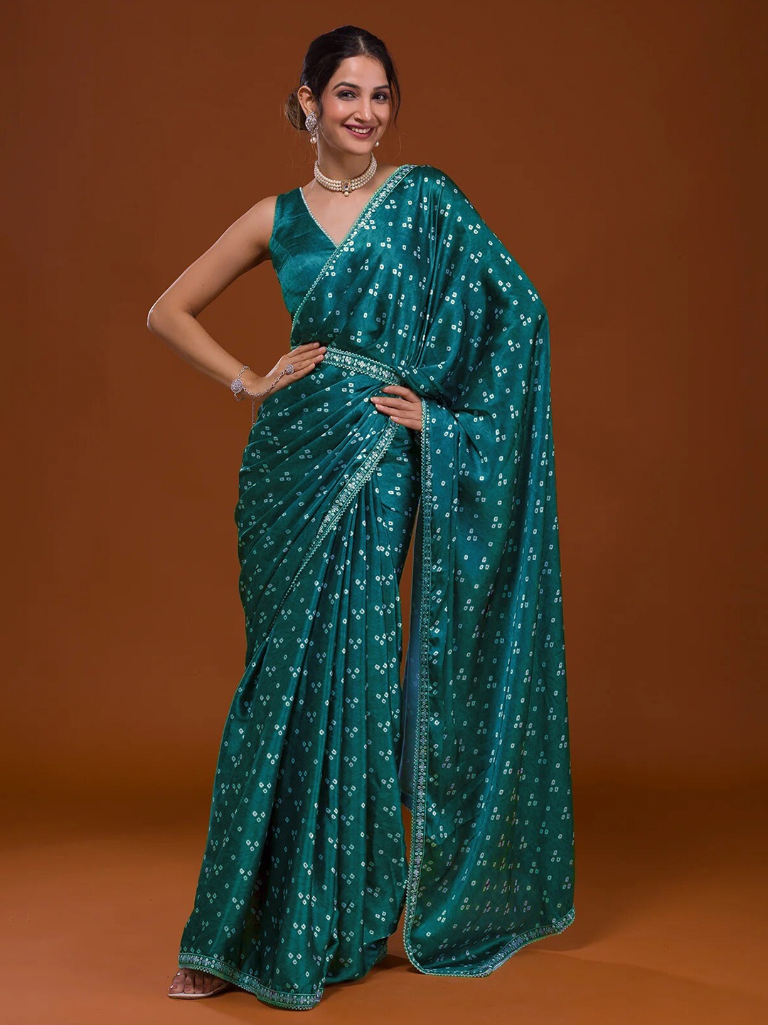 

BESUCHER Bandhani Satin Heavy Work Saree, Teal
