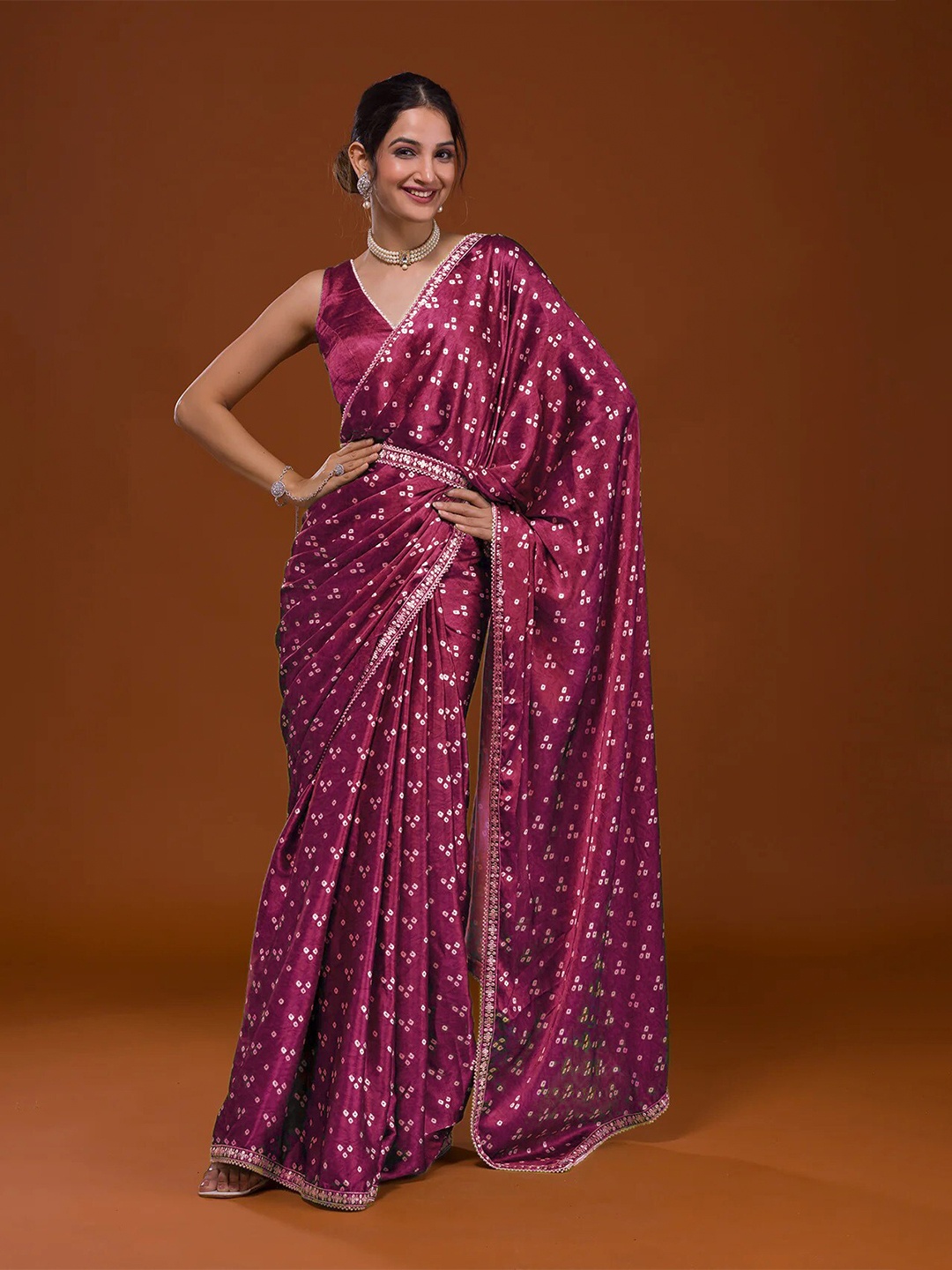 

BESUCHER Bandhani Embroidered Satin Saree, Pink