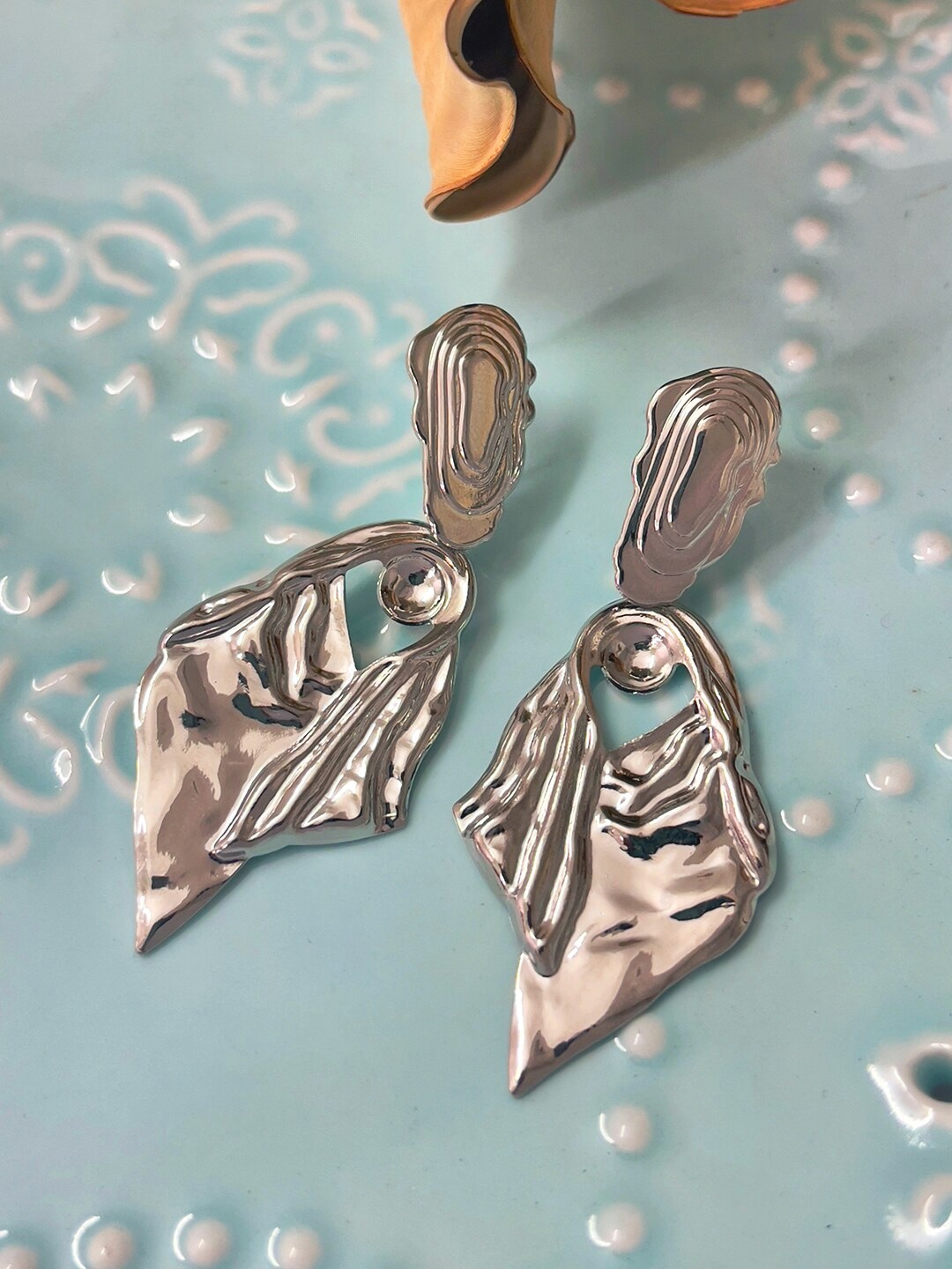 

Ayesha Silver-Plated Contemporary Oversized Textured Drop Earrings