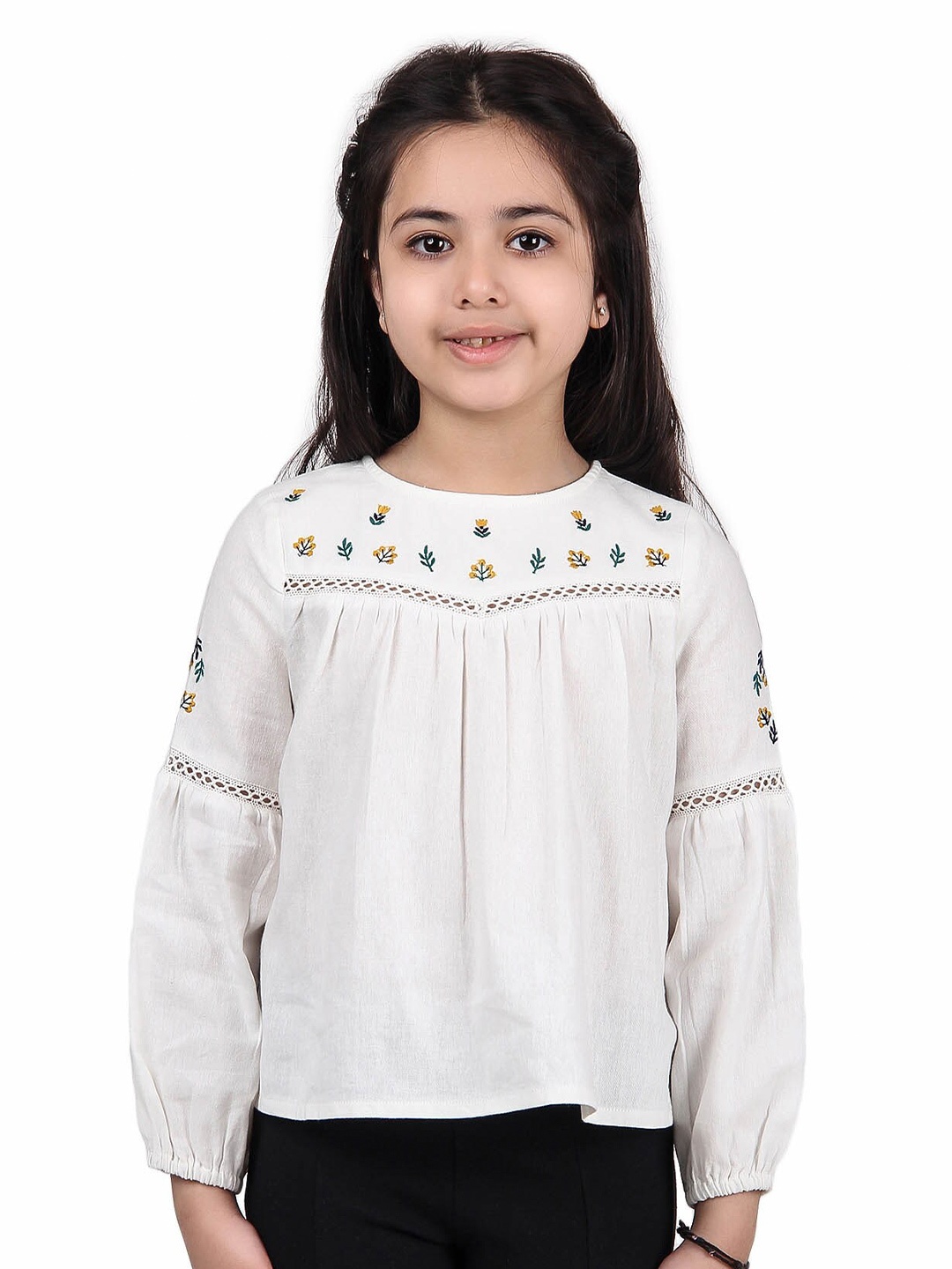 

Miyo Girls Floral Embroidered Cut-Out Detail Puff Sleeves Cotton Top, White