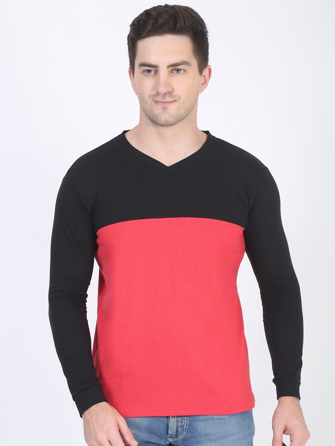 

DIAZ Men Colourblocked V- Neck Long Sleeves Cotton T-shirt, Red