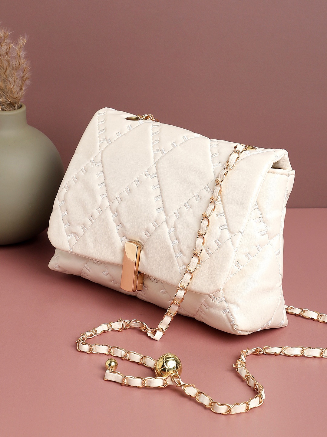 

HAUTE SAUCE by Campus Sutra Textured Quilted Structured Sling Bag, White