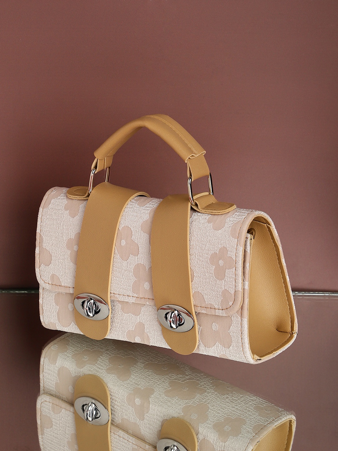 

HAUTE SAUCE by Campus Sutra Multicoloured Textured Structured Handheld Bag, White