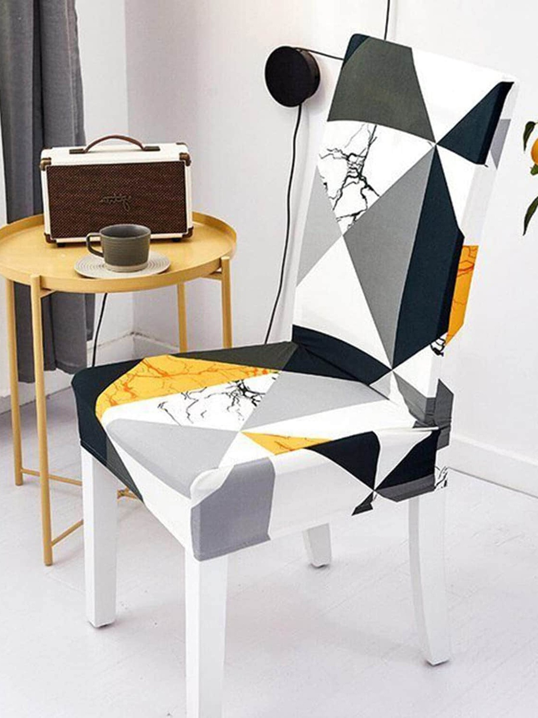 

HOUSE OF QUIRK White & Black Printed Stretchable Removable Chair Cover