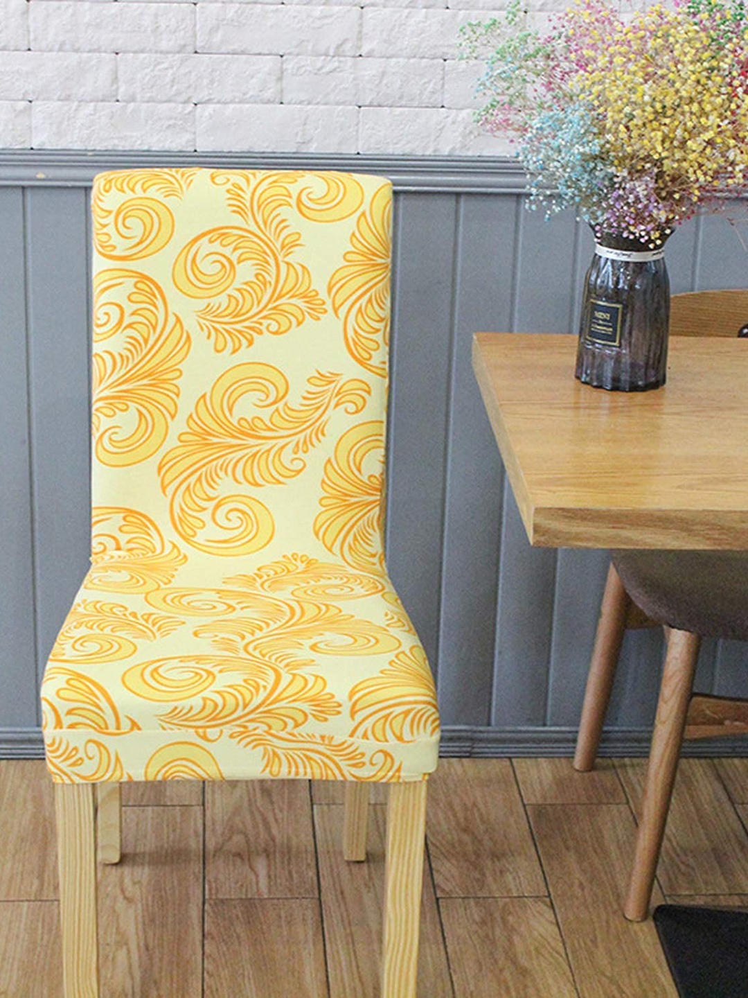 

HOUSE OF QUIRK Yellow 4 Pcs Floral Printed Stretchable Removable Chair Covers