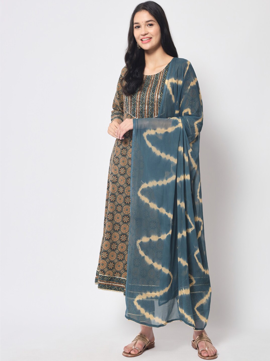 

IkDaiya Ethnic Motifs Printed Paneled Anarkali Kurta with Trousers & Dupatta, Brown