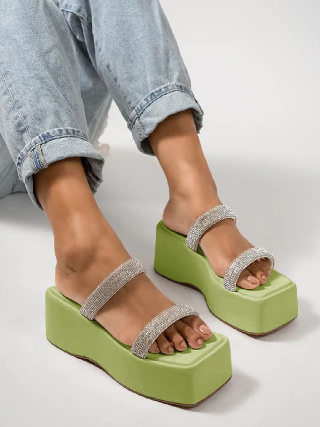 

Shoetopia Girls Embellished Open Toe Flatform Heels, Green