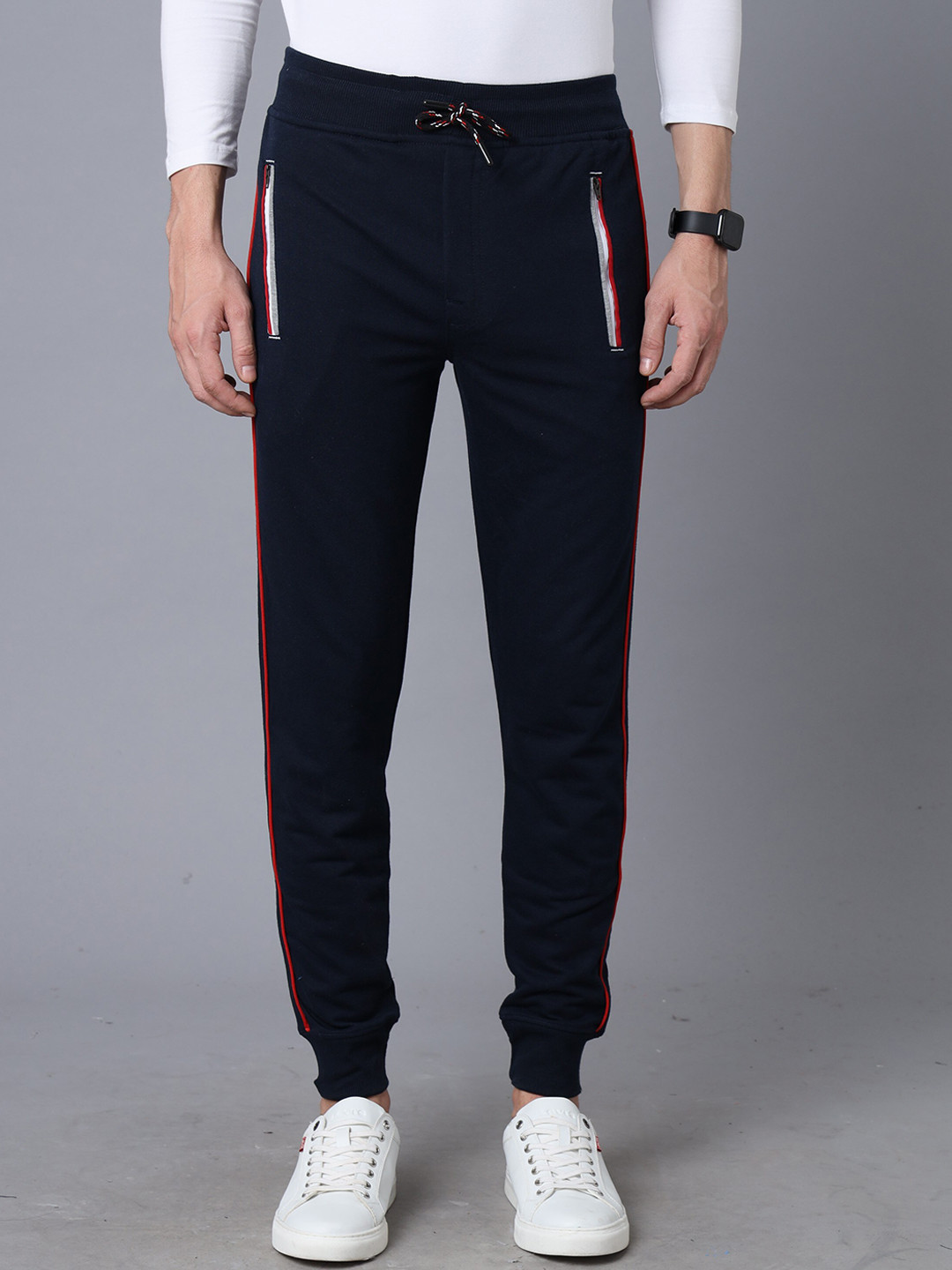 

YOVISH Men Mid-Rise Cotton Joggers, Black