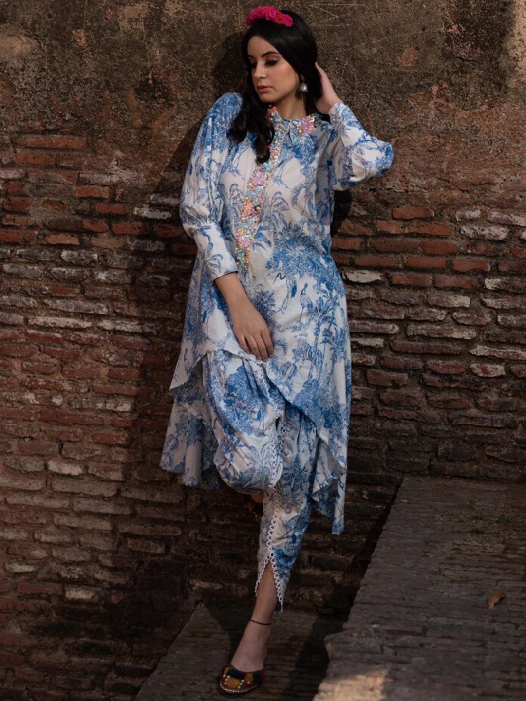 

Mani Dua Khanna Floral Printed Beads and Stones Pure Cotton Kurta with Dhoti Pants, Blue