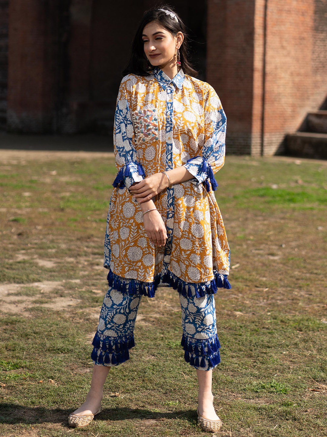 

Mani Dua Khanna Women Floral Embroidered Pure Cotton Kurta with Trousers, Mustard