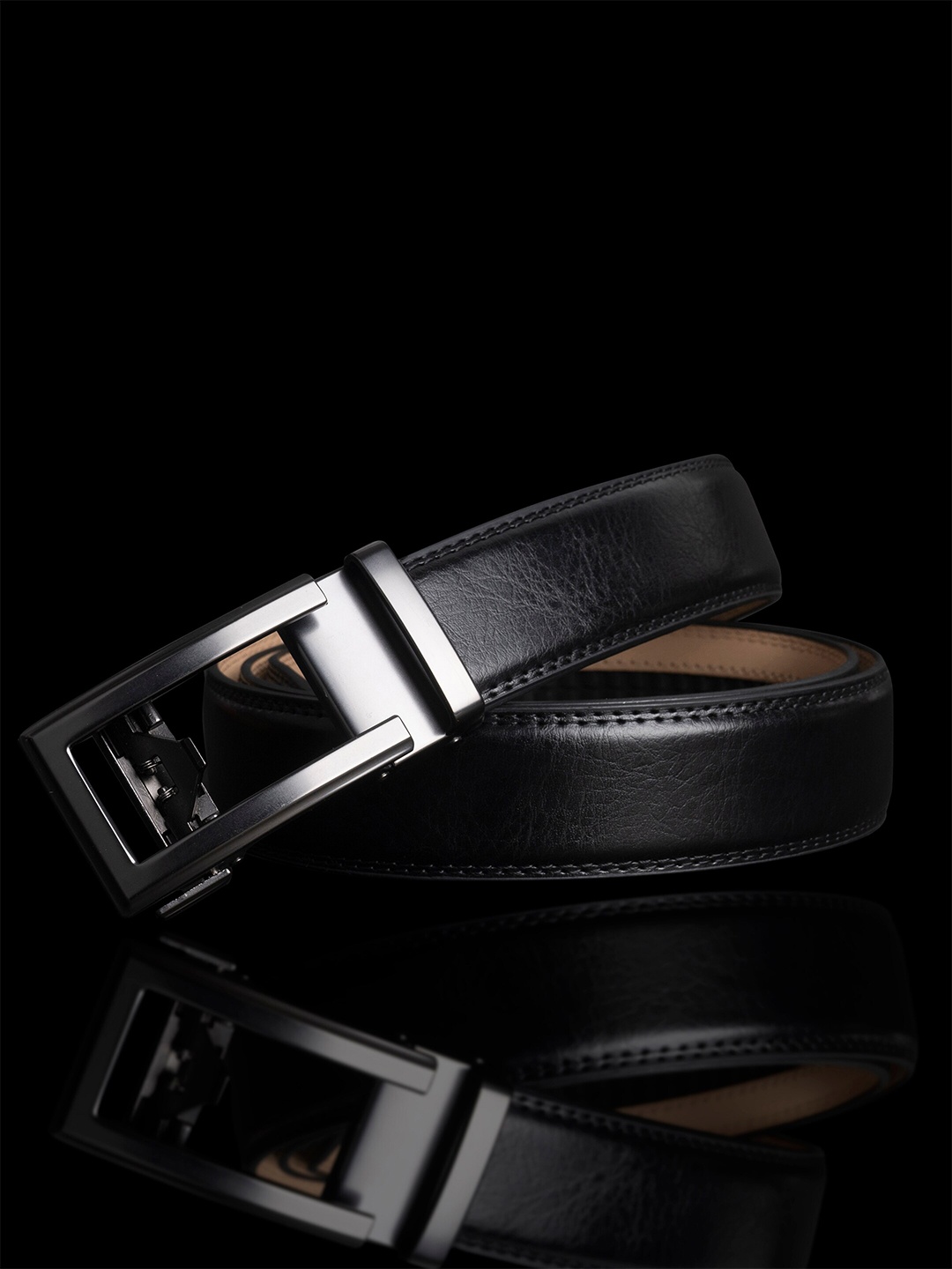 

NAEVE Men Genuine Leather Belt, Black