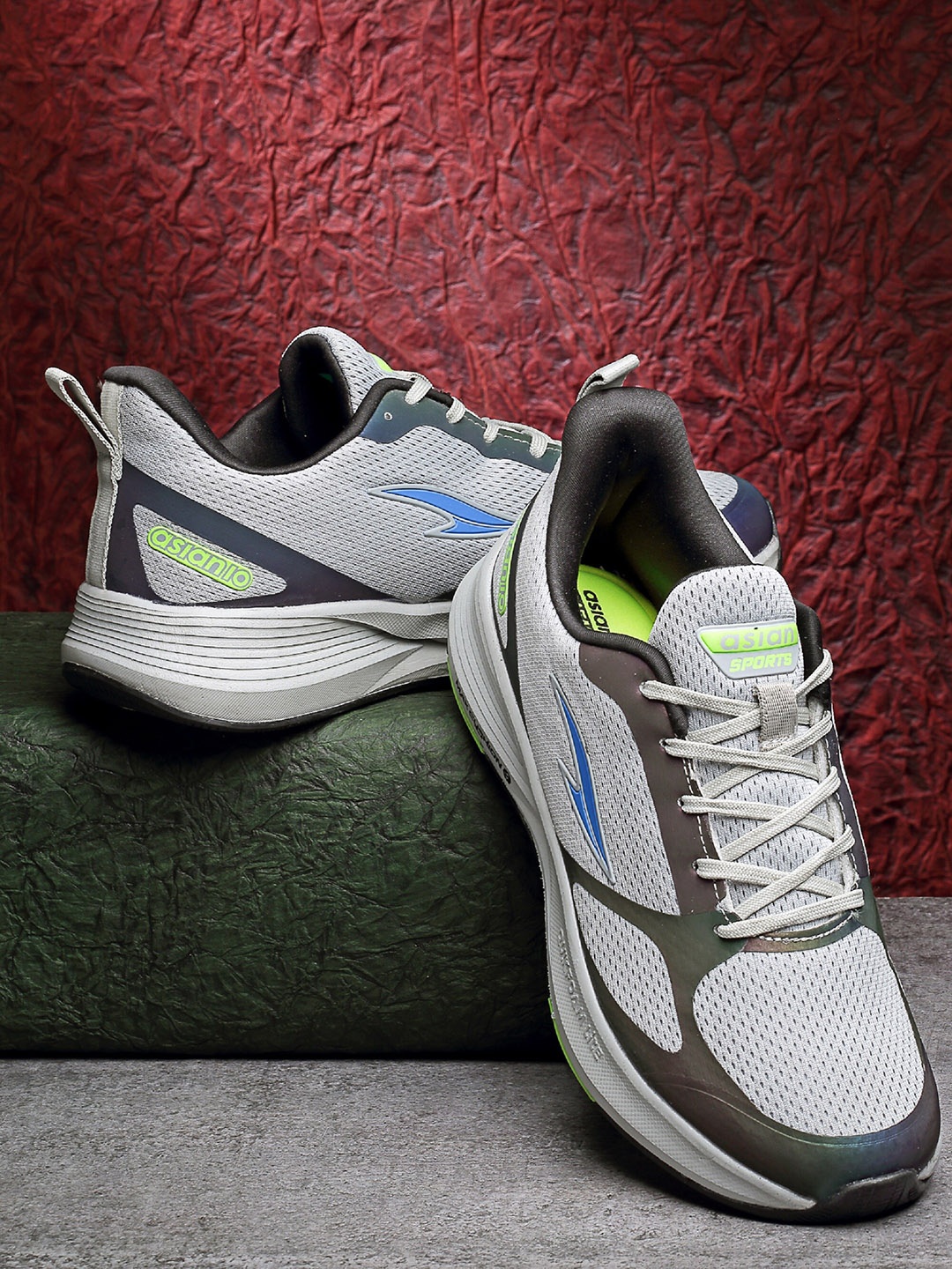 

ASIAN Men Colourblocked Lightweight Sneakers, Grey
