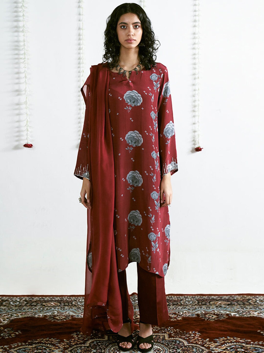 

Ganga Floral Printed Sequinned Notched Neck Kurta & Palazzo With Dupatta, Maroon