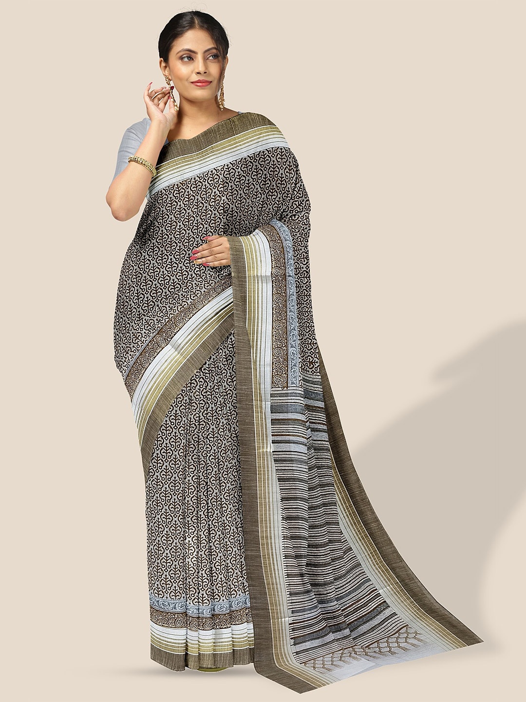 

The Chennai Silks Ethnic Motifs Printed Pure Cotton Saree, Off white