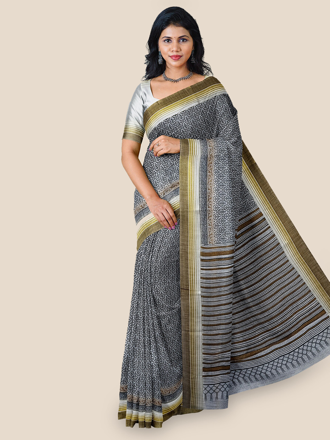 

The Chennai Silks Ethnic motif printed Pure Cotton Saree, Off white