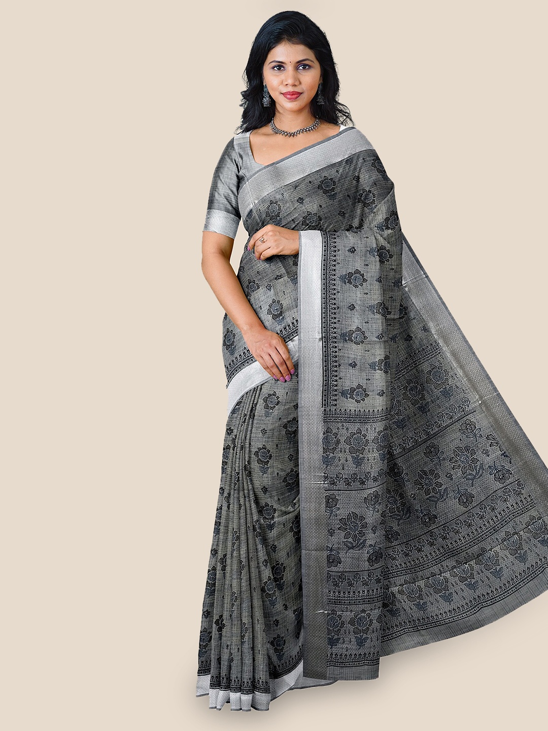 

The Chennai Silks Floral Printed Zari Pure Cotton Saree, Grey