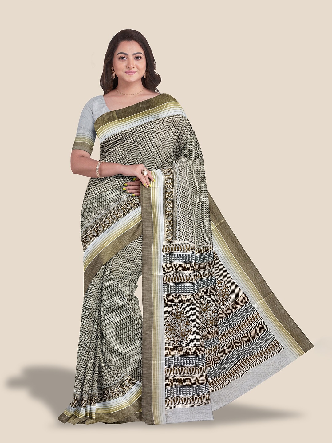 

The Chennai Silks Ethnic Motif Printed Pure Cotton Saree, Off white