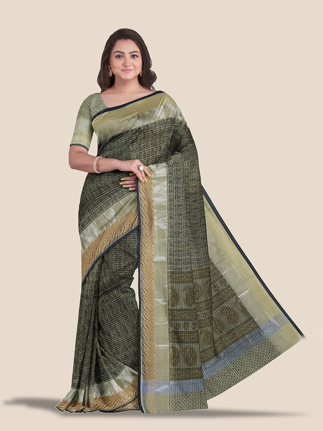 

The Chennai Silks Beige & Black Paisley Zari Supernet Kota Saree