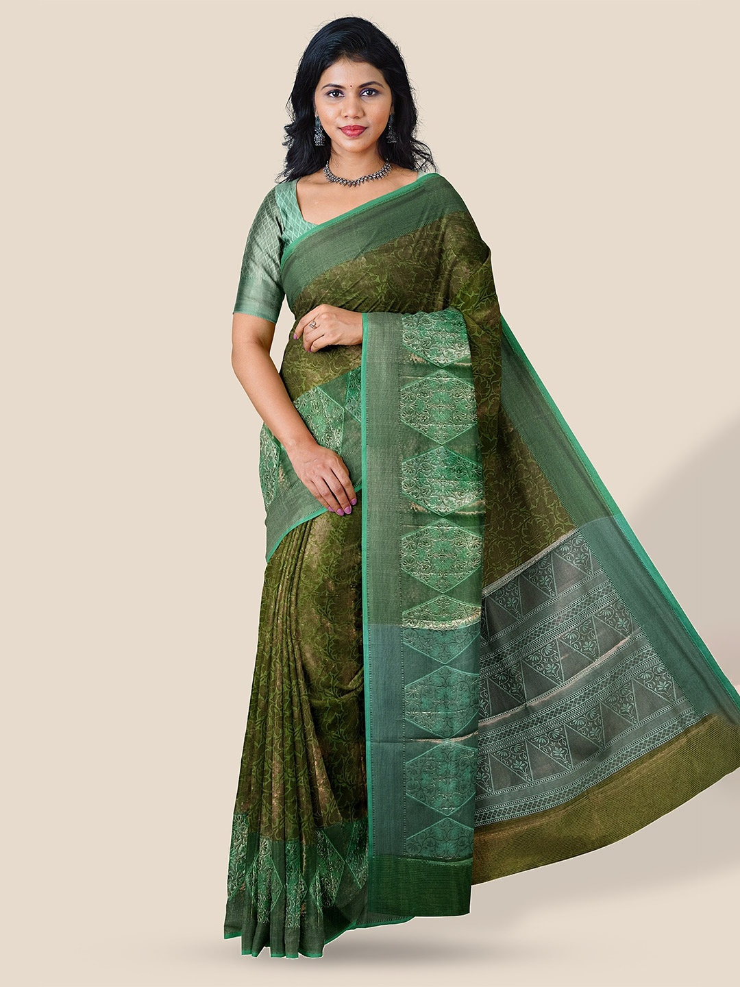 

The Chennai Silks Floral Woven Design Zari Organza Banarasi Saree, Green