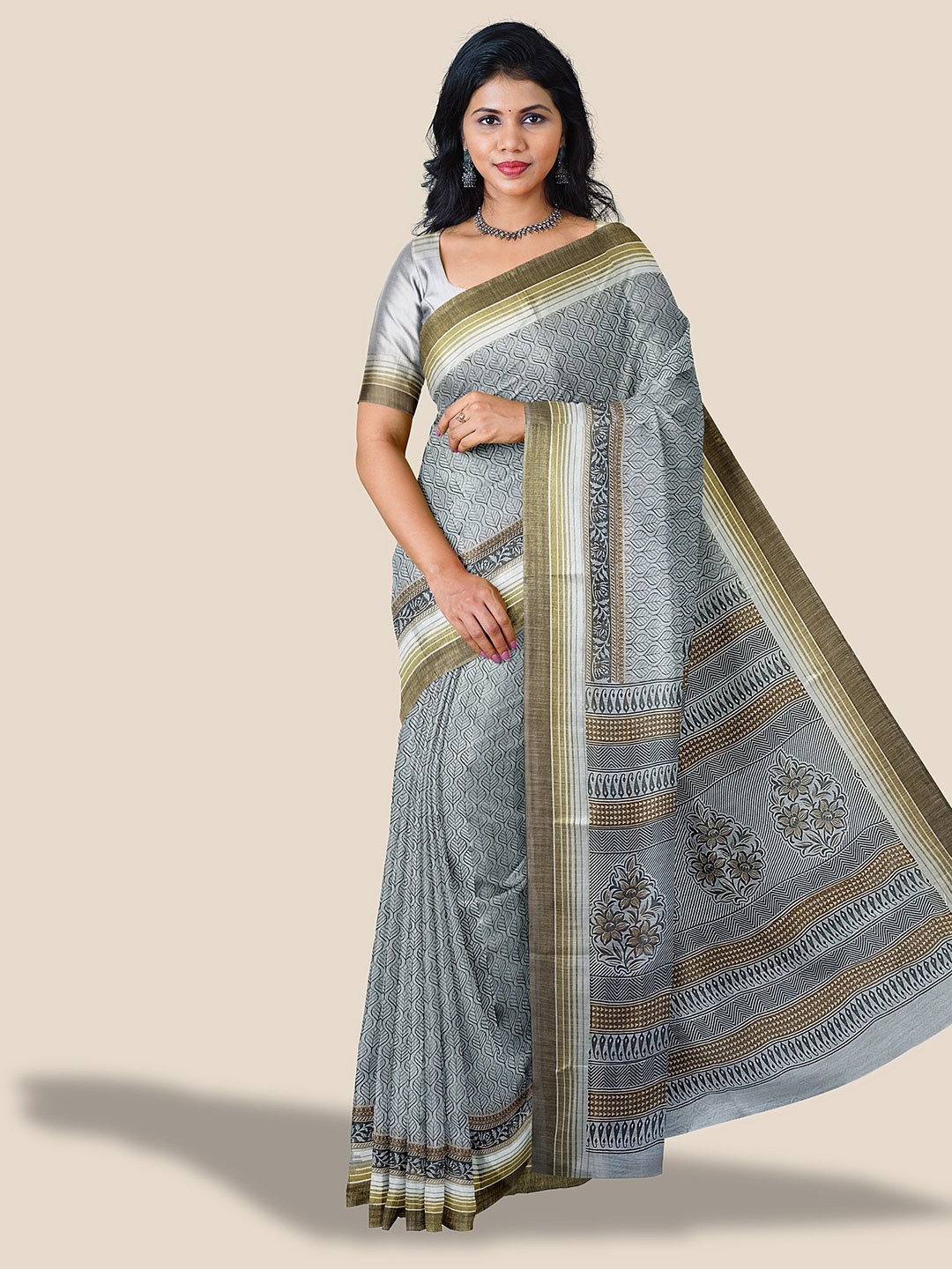 

The Chennai Silks Ethnic Motif Printed Zari Pure Cotton Saree, Off white