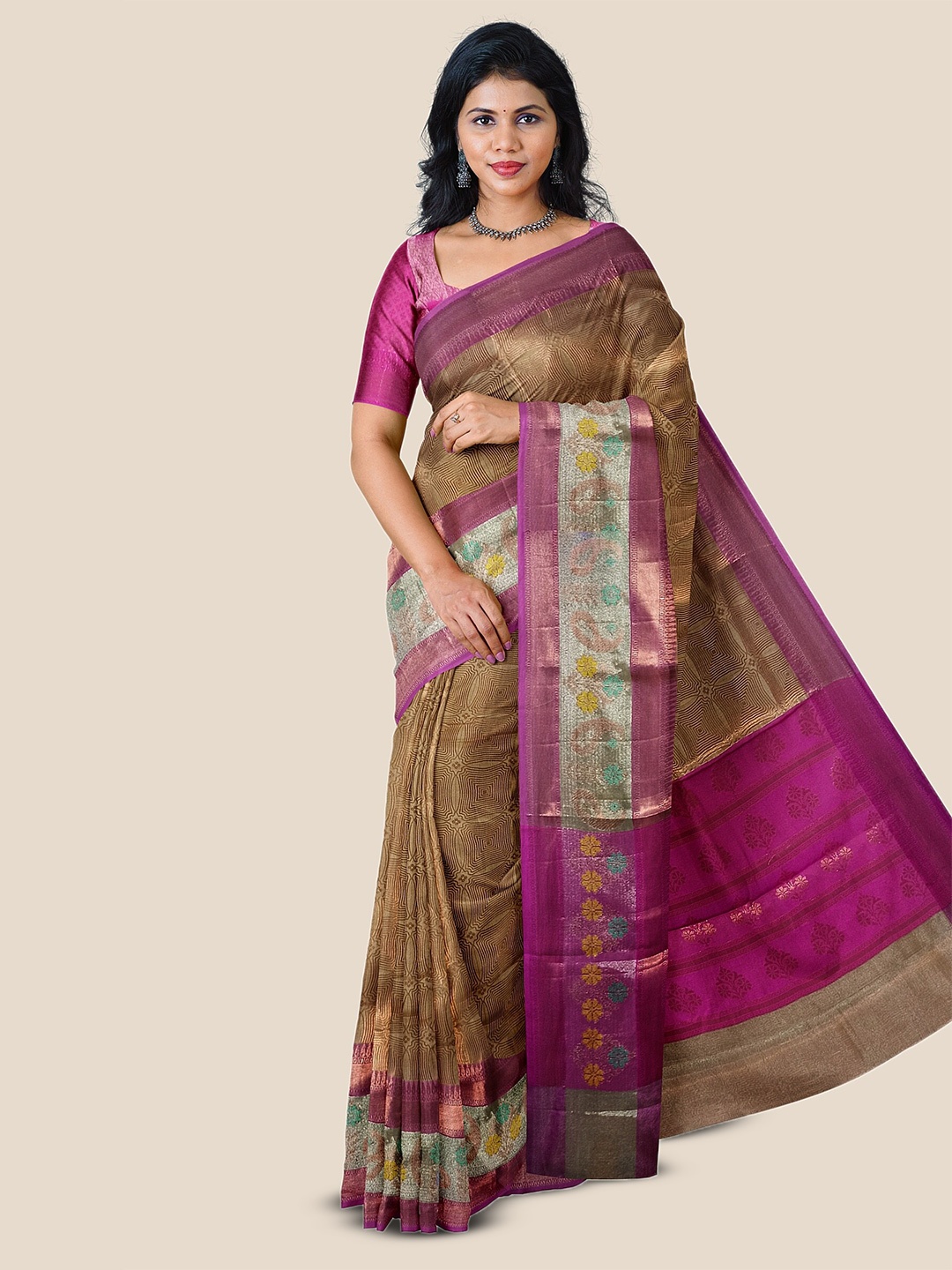 

The Chennai Silks Woven Design Zari Organza Banarasi Saree, Gold