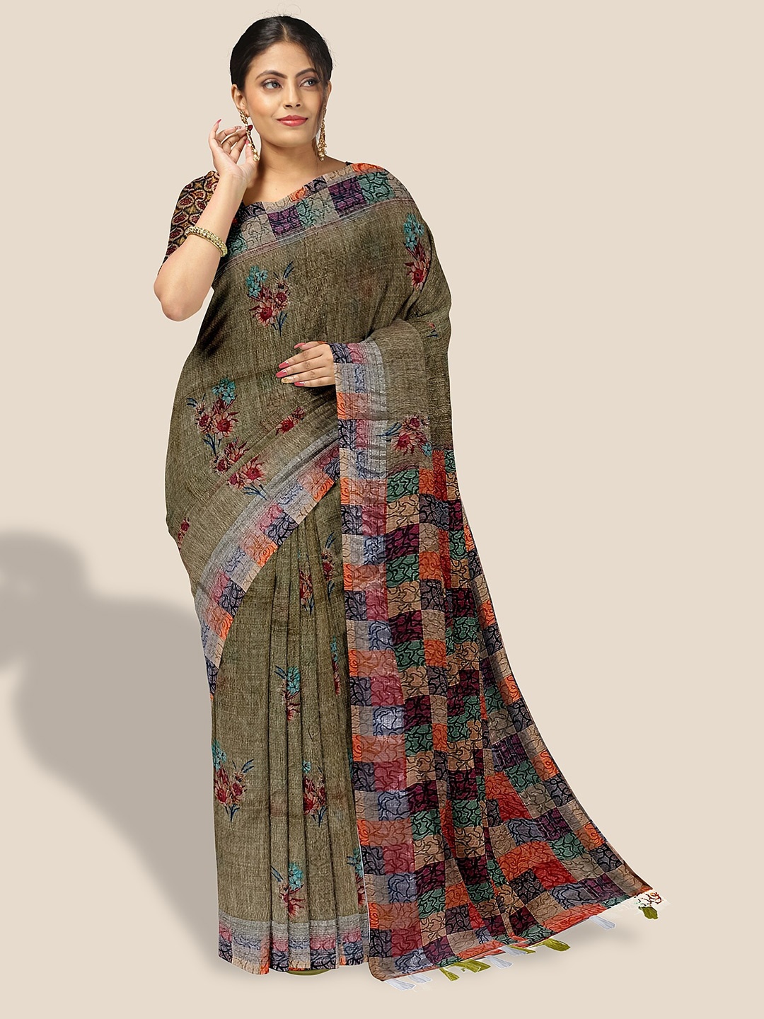 

The Chennai Silks Floral Printed Linen Blend Saree, Green