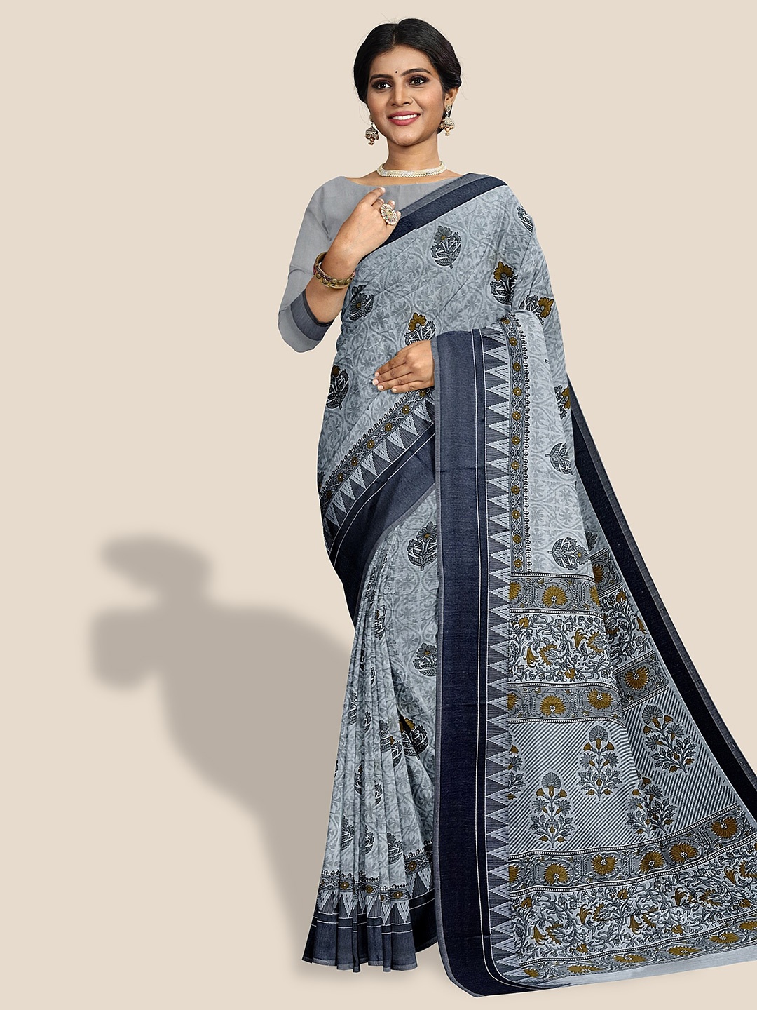 

The Chennai Silks Floral Printed Pure Cotton Saree, Grey