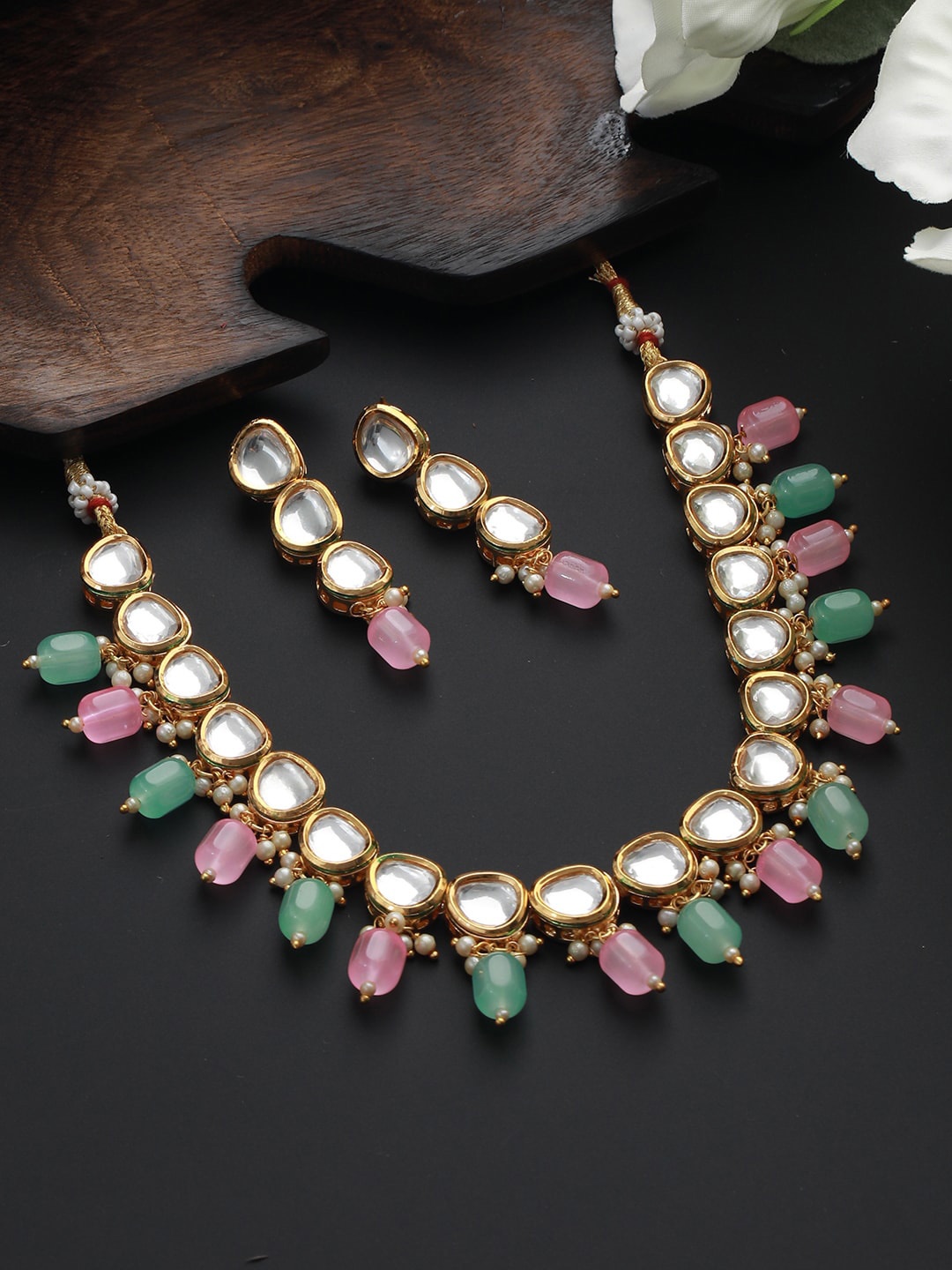 

Jazz and Sizzle Gold-Plated Kundan-Studded & Beaded Jewellery Set