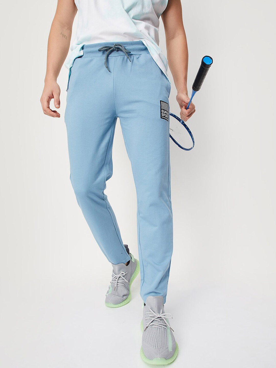 

max Men Mid-Rise Track Pants, Blue