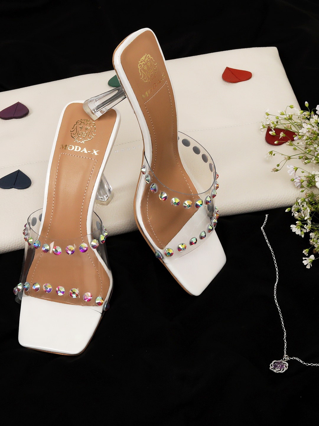 

MODA-X Embellished Slim Heels, White