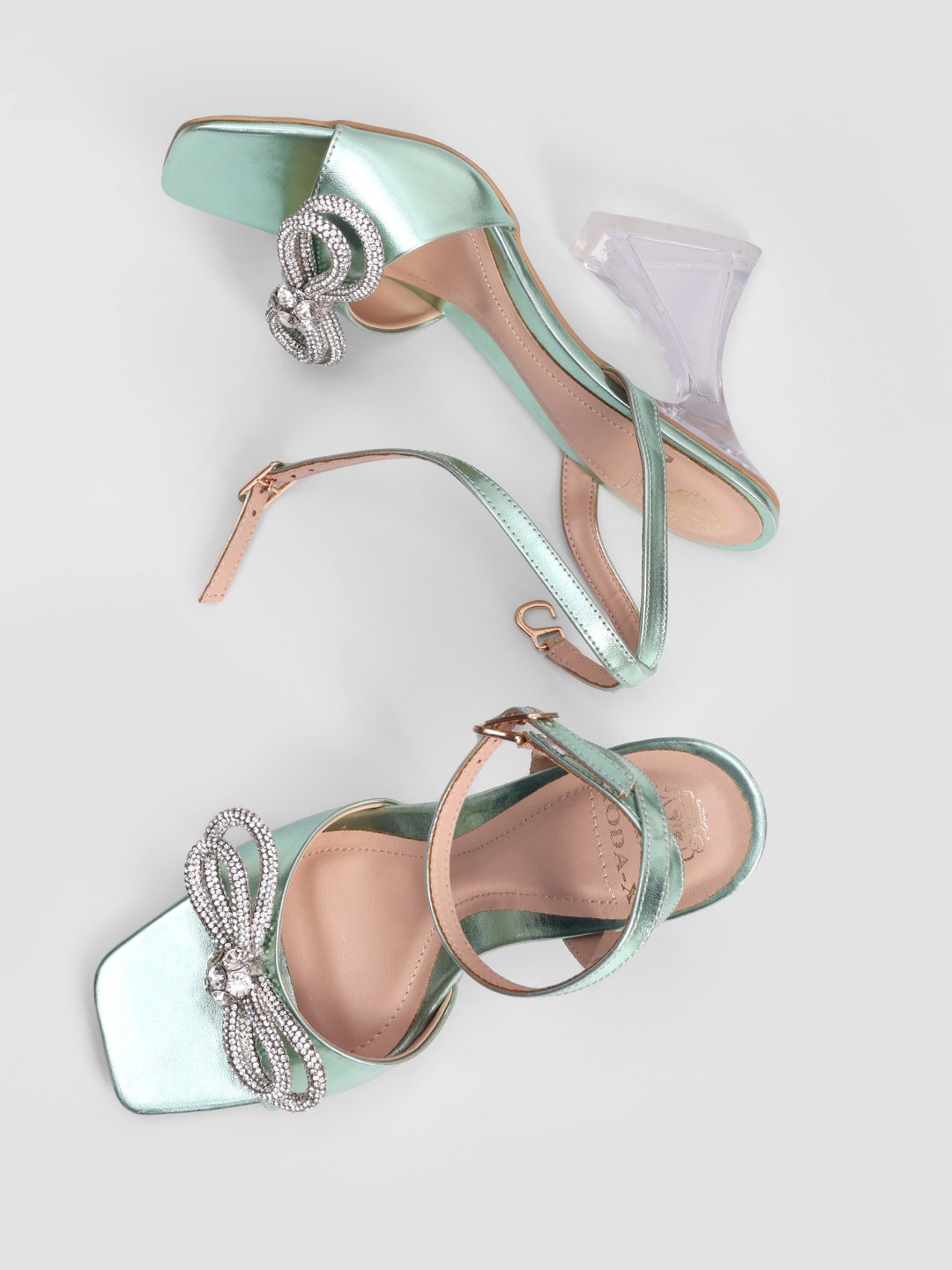 

MODA-X Embellished Block Heels With Bows, Green