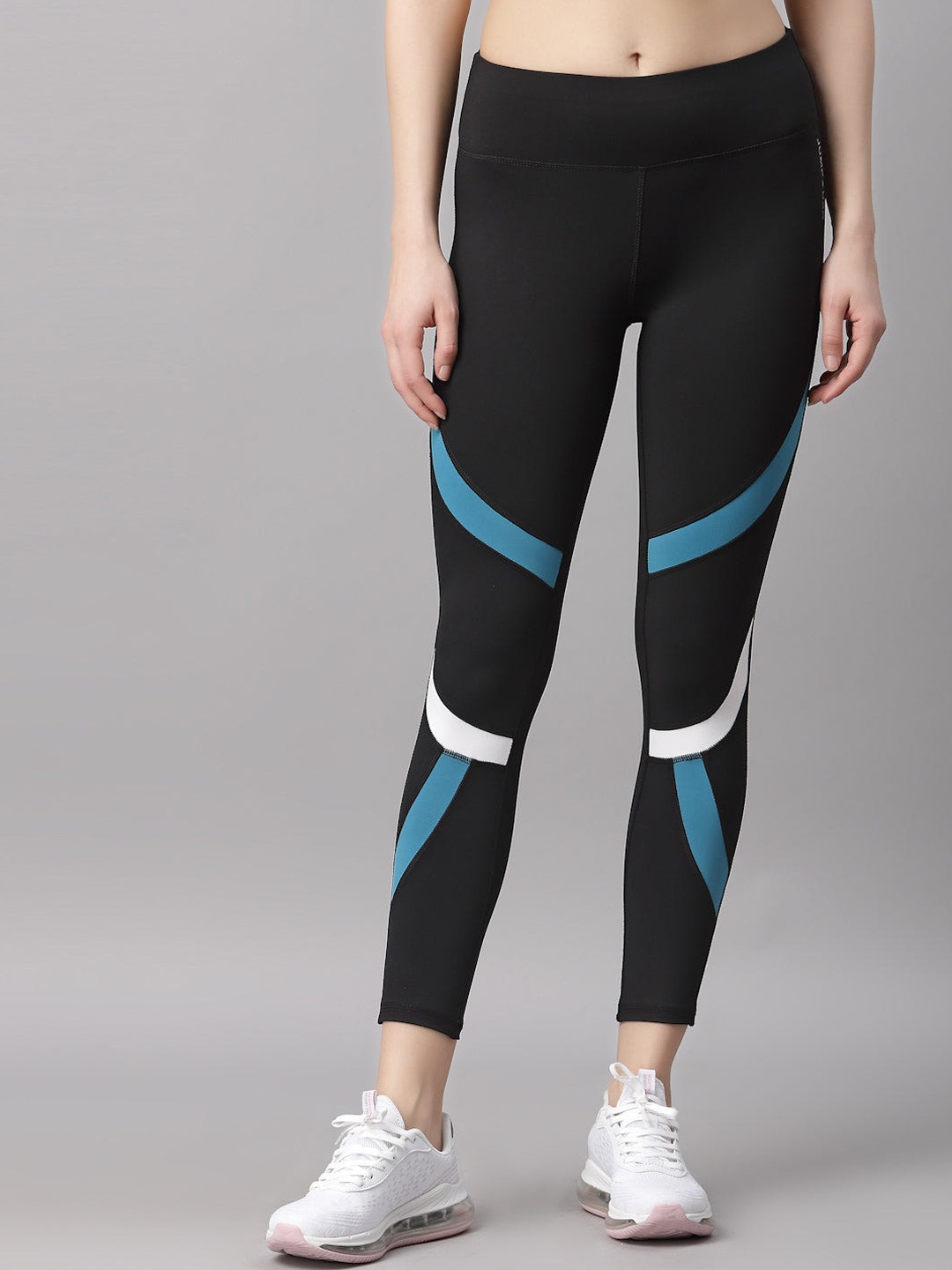 

JUMP USA Women High-Rise Dry Fit Gym Tights, Black