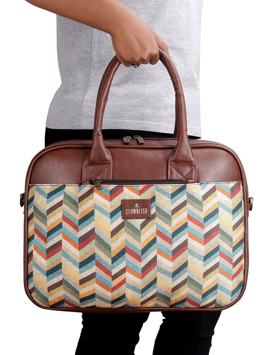 

THE CLOWNFISH Deborah Regular Printed Jute Laptop Bag, Brown