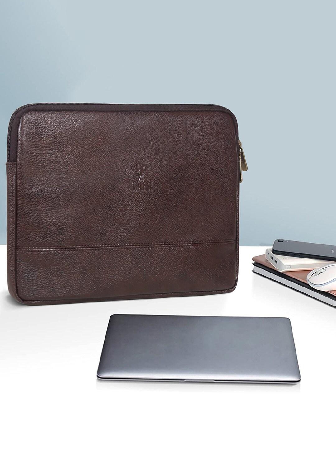

THE CLOWNFISH Pascal Textured Laptop Sleeve, Coffee brown