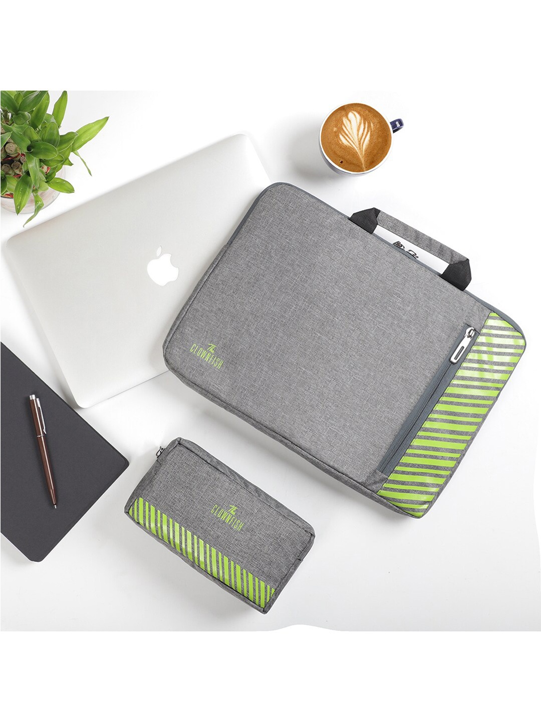 

THE CLOWNFISH Solid Comfort Padded Laptop Sleeve, Grey