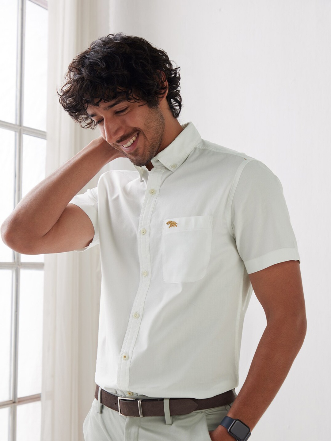 

Andamen Oxford Spread Collar Slim Fit Cotton Shirt, White