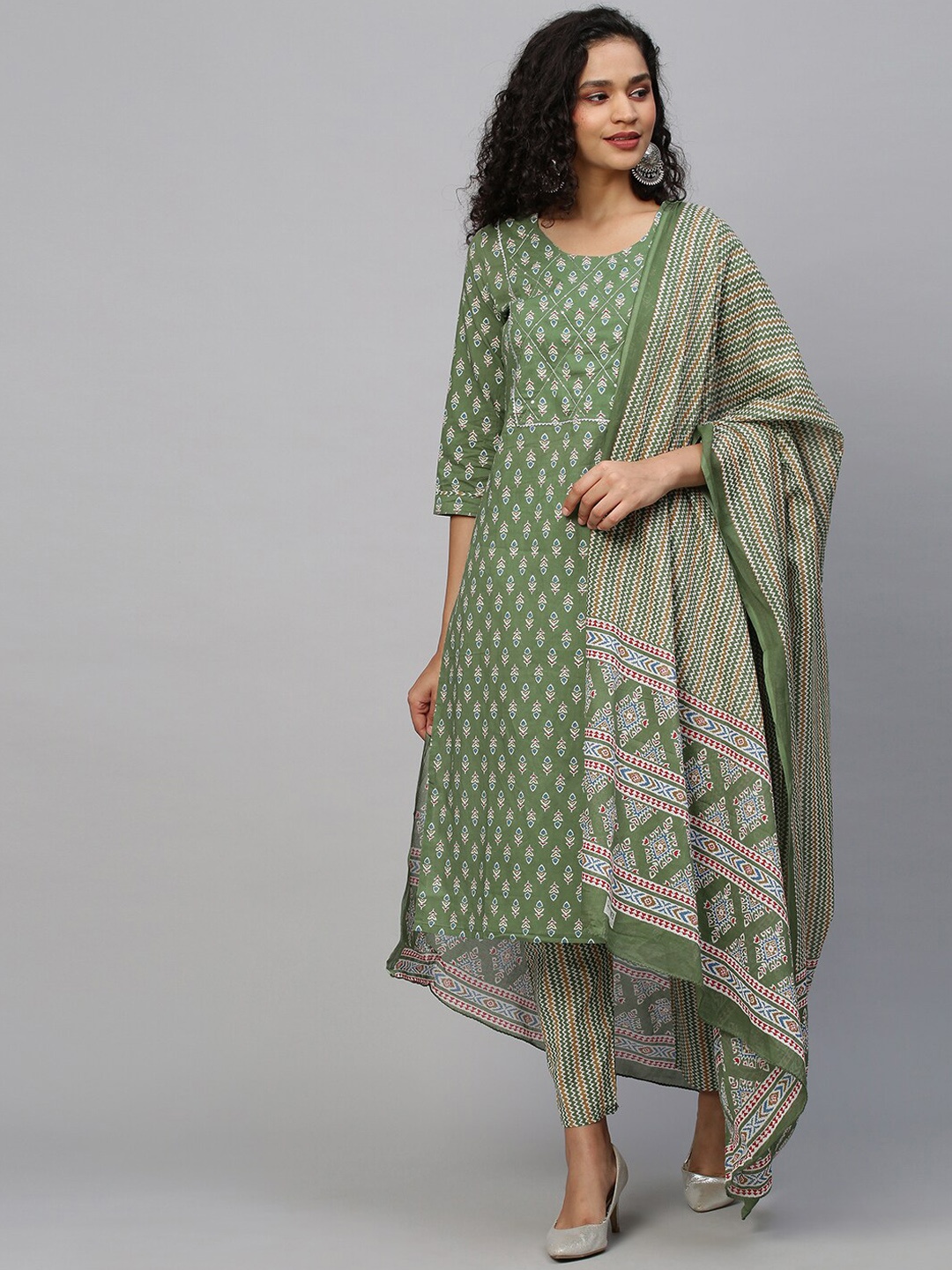 

INDYES Ethnic Motifs Printed Pure Cotton Kurta with Trousers & Dupatta, Green