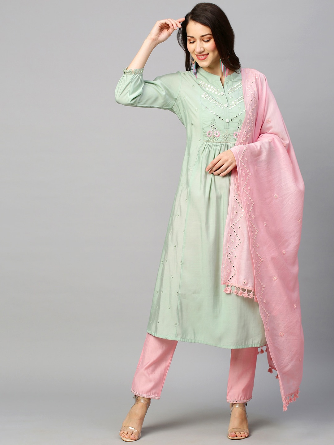 

INDYES Yoke Design Embroidered Mirror Work Kurta With Trousers & Dupatta, Green