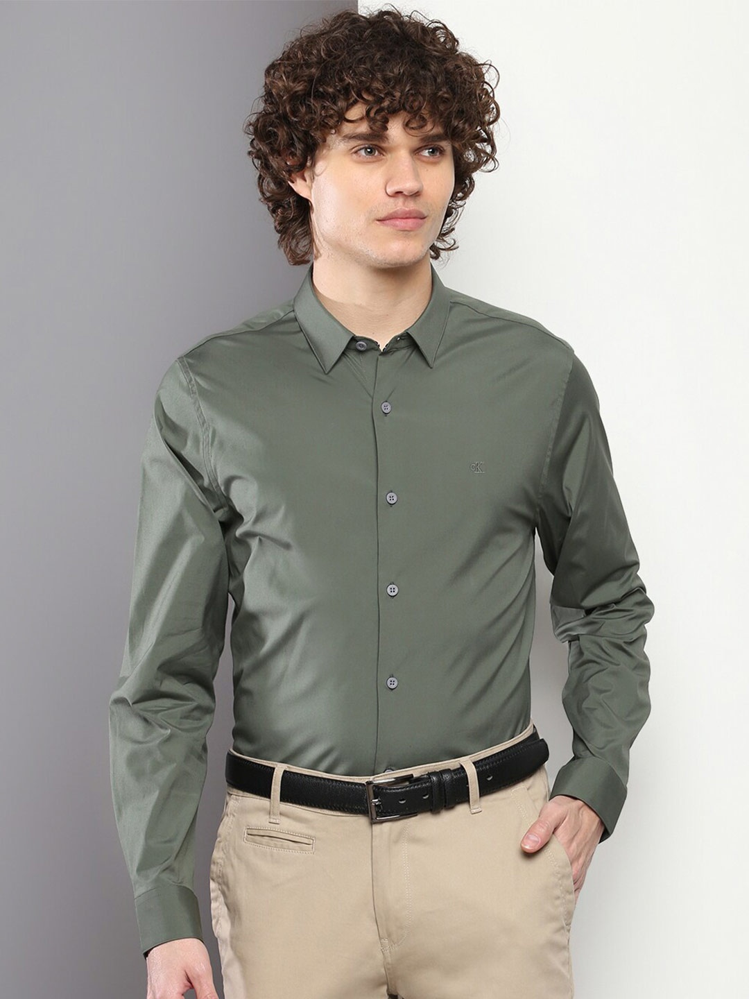 

Calvin Klein Jeans Spread Collar Slim Fit Casual Shirt, Green