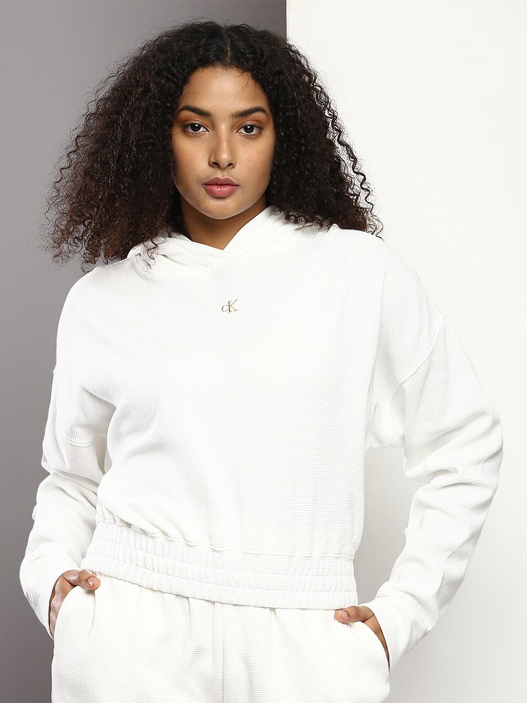 

Calvin Klein Jeans Hooded Cotton Relaxed Fit T-shirt, White